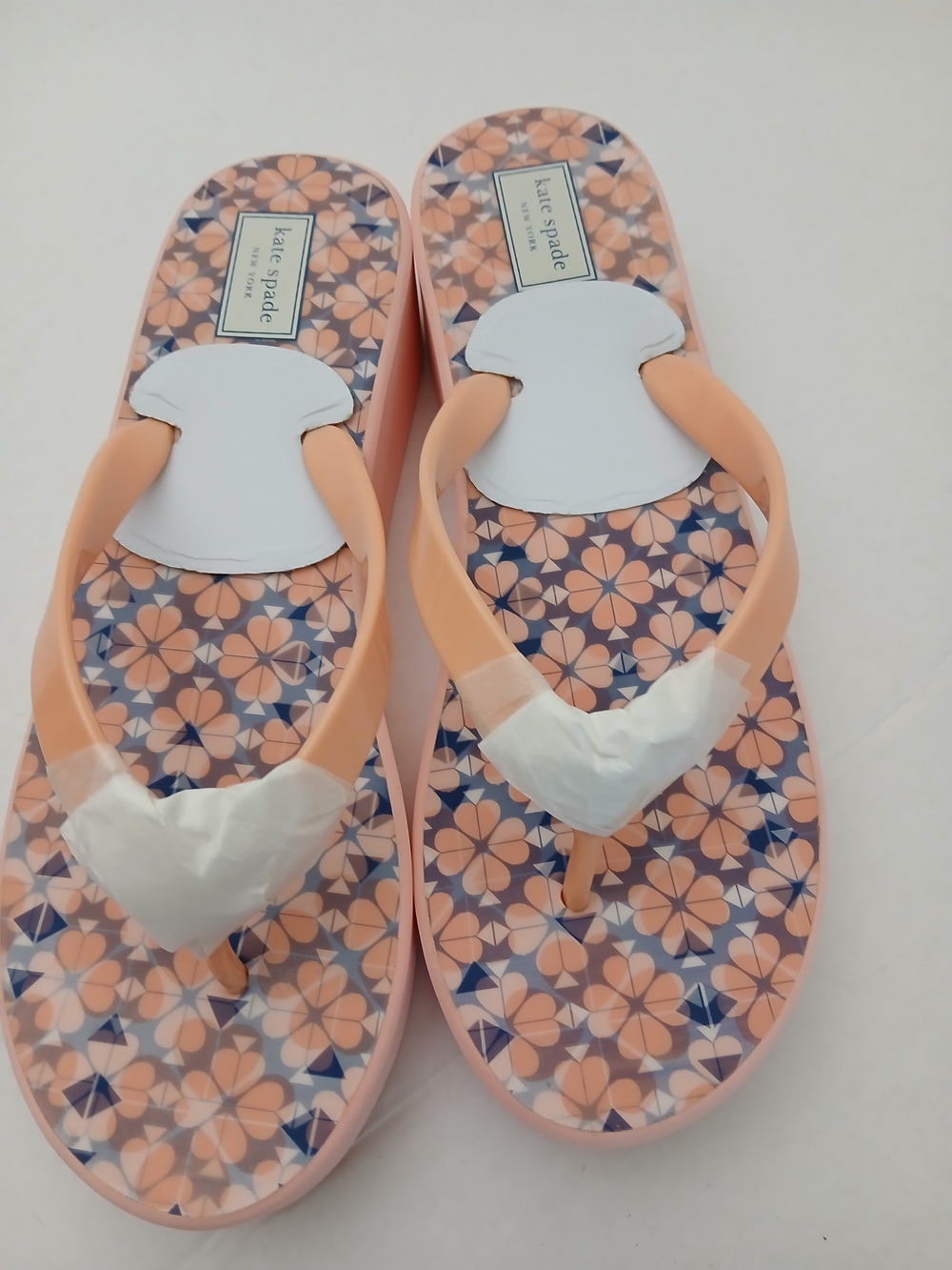 Kate Spade Floral Peach Flip Flop Sandals Size 11B New $30 - Picture 3 of 12